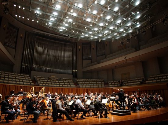 维也纳爱乐乐团在国家大剧院排练（转自新浪）