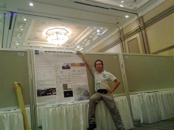 All right! The poster is up after traveled for more than 20,000 kilometers!