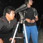 Meng Lü (left) was observing Lulin (image by Xun Zheng)